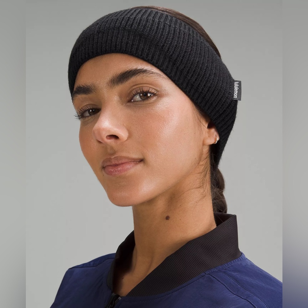 Lululemon Ribbed Merino Wool-Blend Knit Ear Warmer - black - NWOT